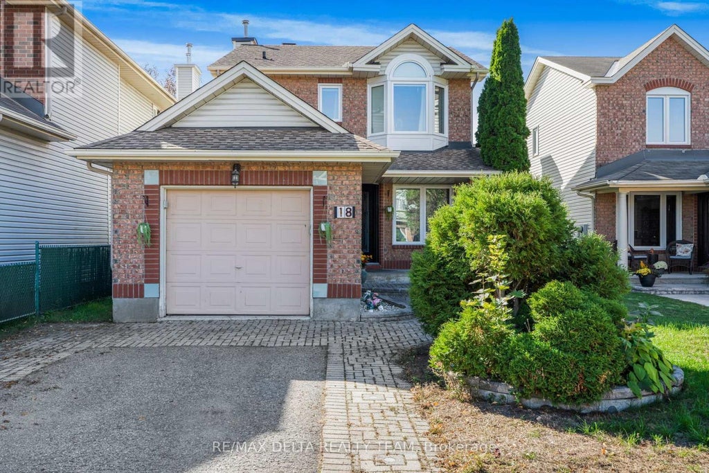 18 Longshire Circle, Ottawa