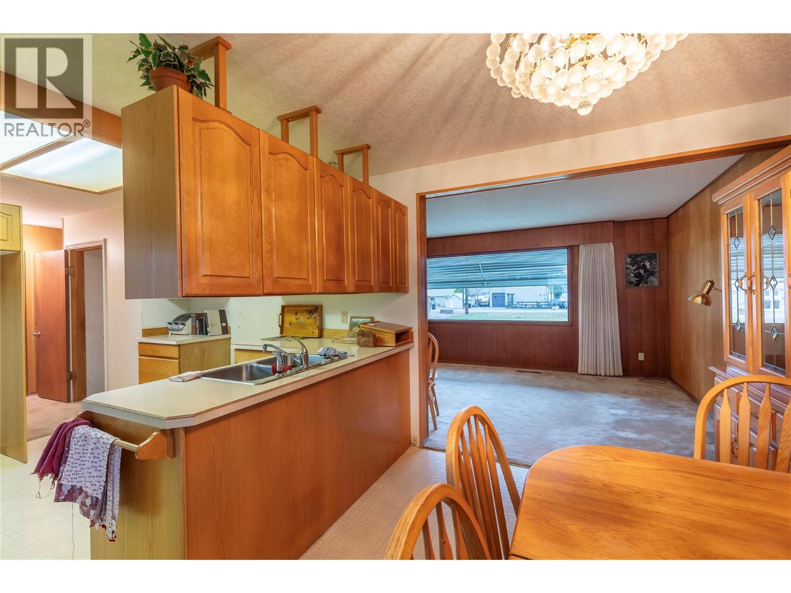 2619 Lakeshore Road. Vernon, British Columbia