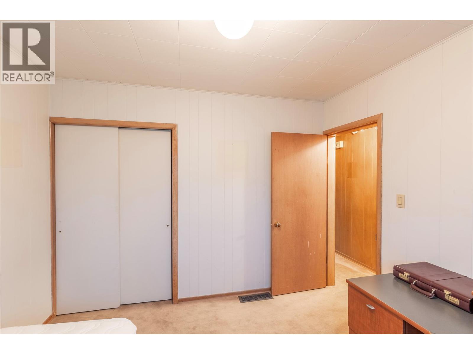 2619 Lakeshore Road. Vernon, British Columbia