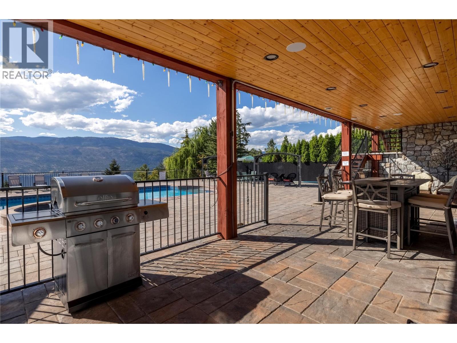 1727 Davidson Road. Lake Country, British Columbia