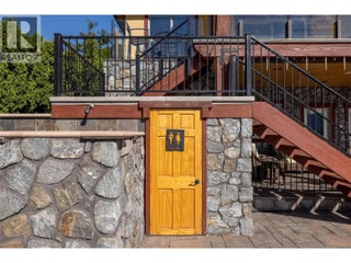 1727 Davidson Road. Lake Country, British Columbia