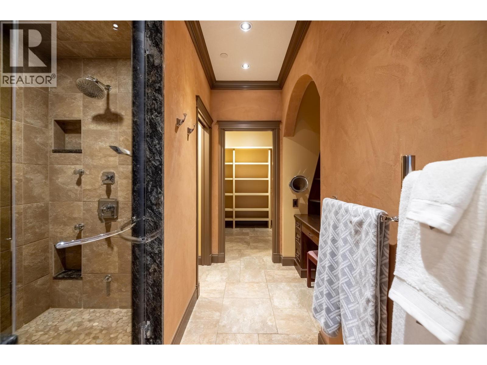 1727 Davidson Road. Lake Country, British Columbia