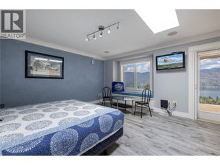 1727 Davidson Road. Lake Country, British Columbia