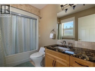 1727 Davidson Road. Lake Country, British Columbia