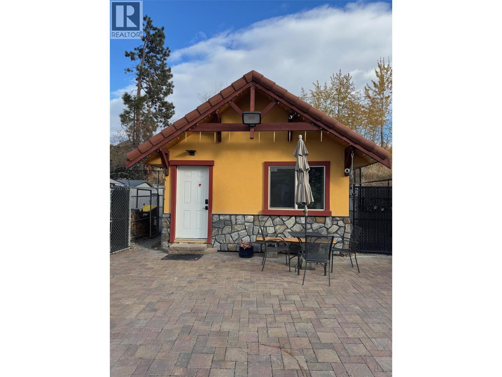 1727 Davidson Road. Lake Country, British Columbia