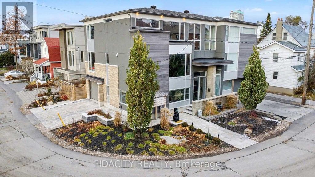 103 Tay Street, Ottawa