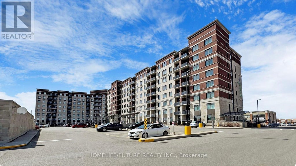 606 - 7325 Markham Road, Markham (cedarwood)