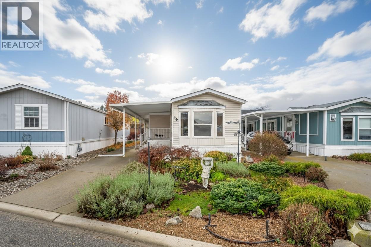 6778 Tucelnuit Drive Unit# 39. Oliver, British Columbia