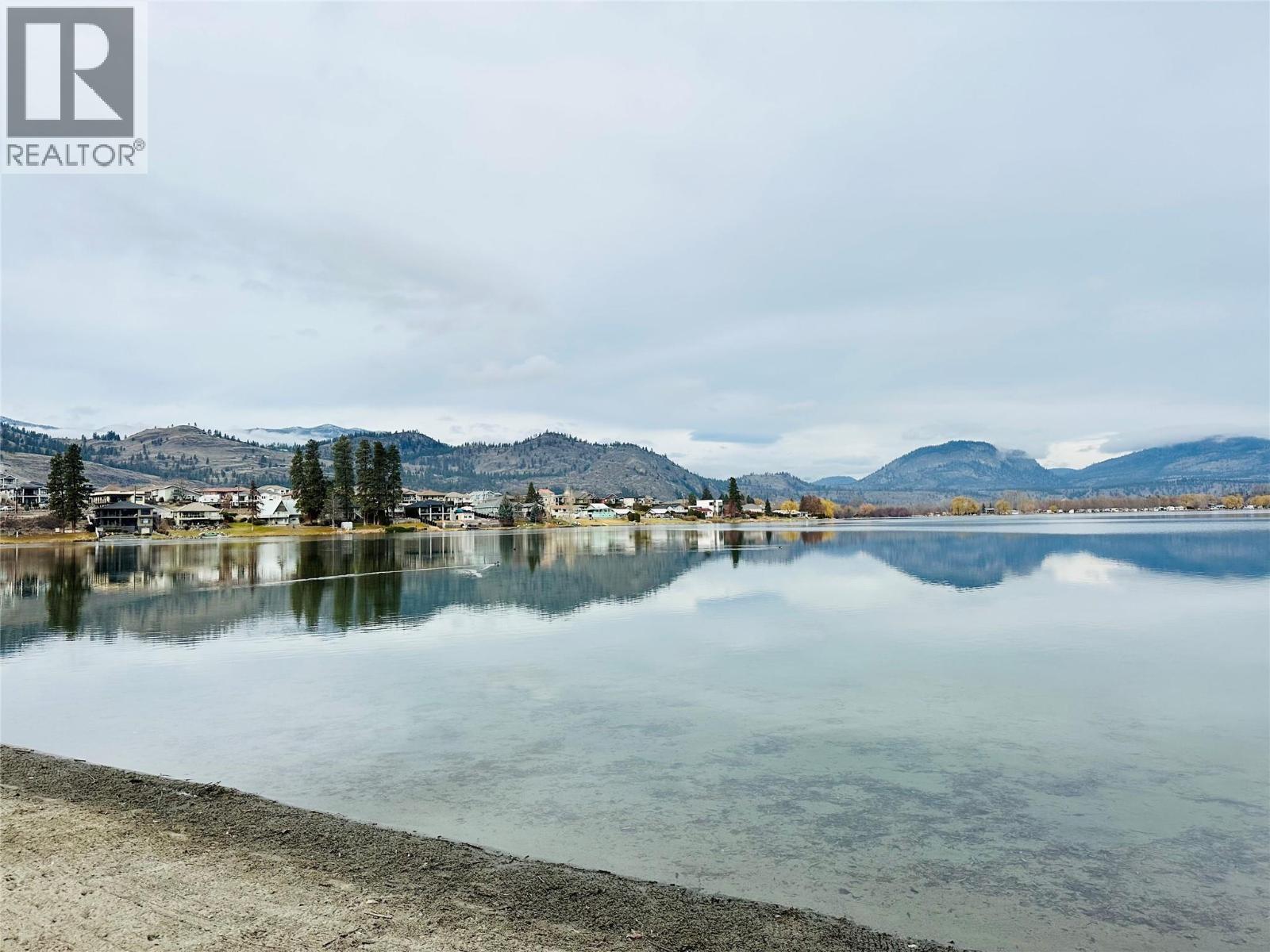 6778 Tucelnuit Drive Unit# 39. Oliver, British Columbia