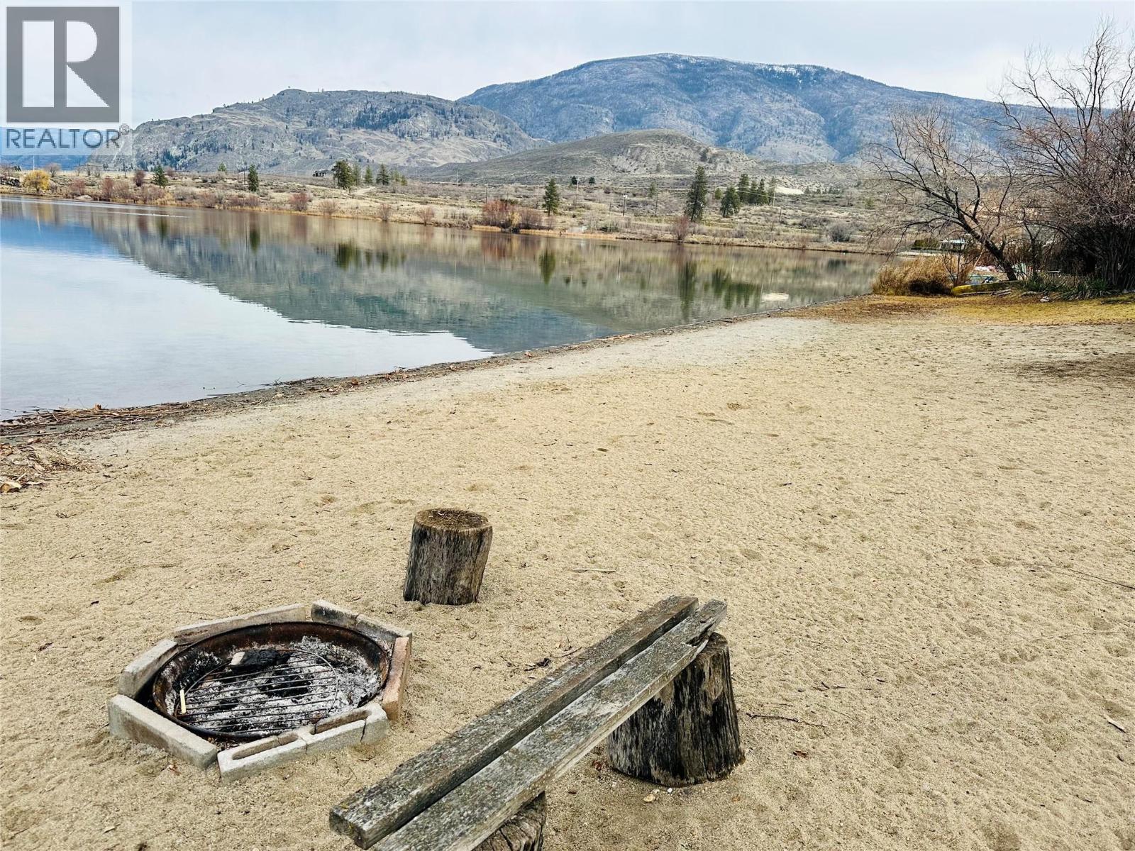 6778 Tucelnuit Drive Unit# 39. Oliver, British Columbia