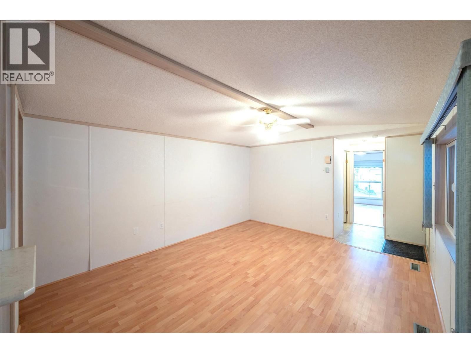 6778 Tucelnuit Drive Unit# 39. Oliver, British Columbia