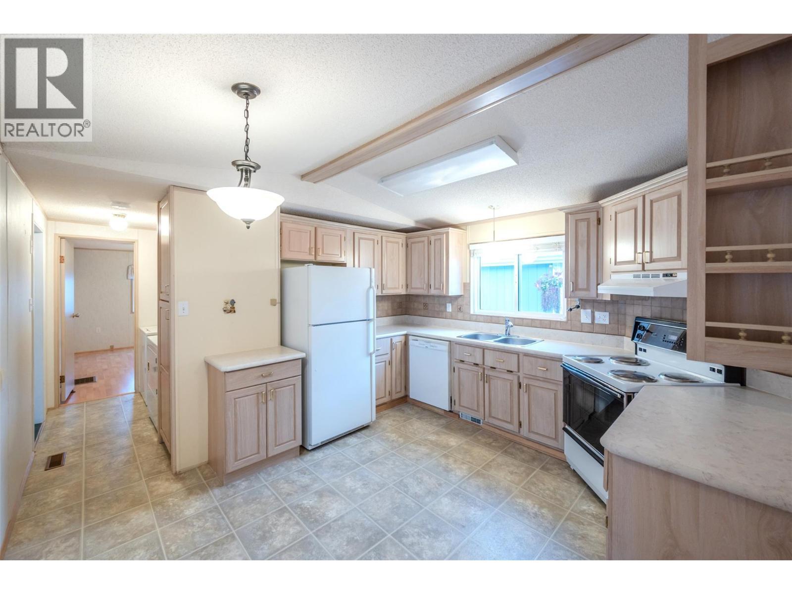 6778 Tucelnuit Drive Unit# 39. Oliver, British Columbia