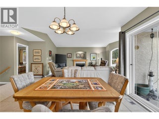 2940 Birch Lane. Blind Bay, British Columbia