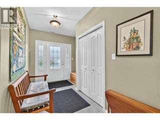 2940 Birch Lane. Blind Bay, British Columbia