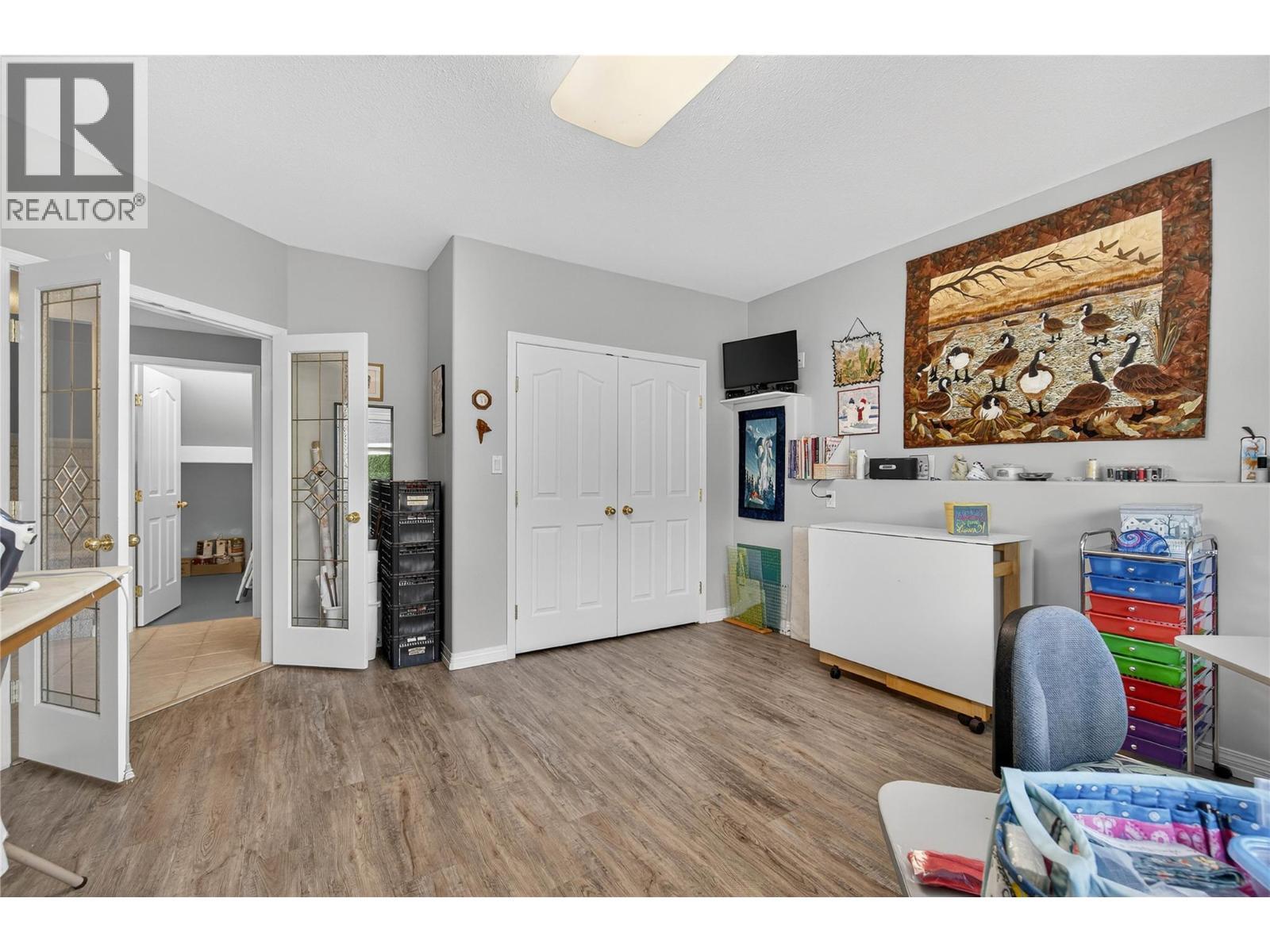 2940 Birch Lane. Blind Bay, British Columbia