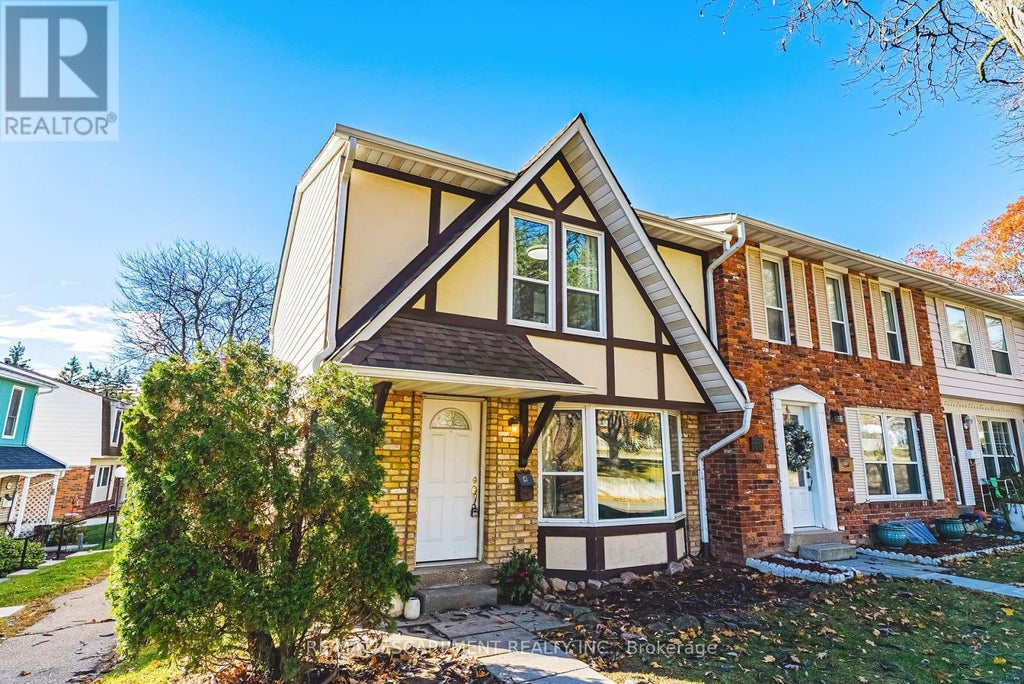 4 - 2220 Upper Middle Road, Burlington (brant Hills)