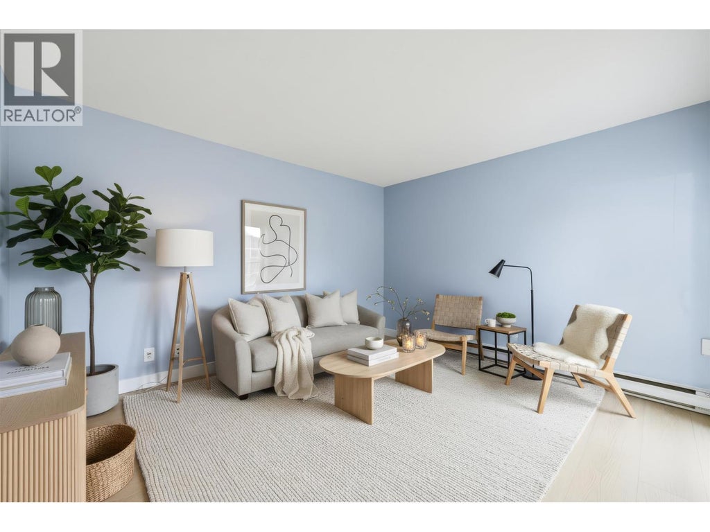 4 310 Highland Way, Port Moody