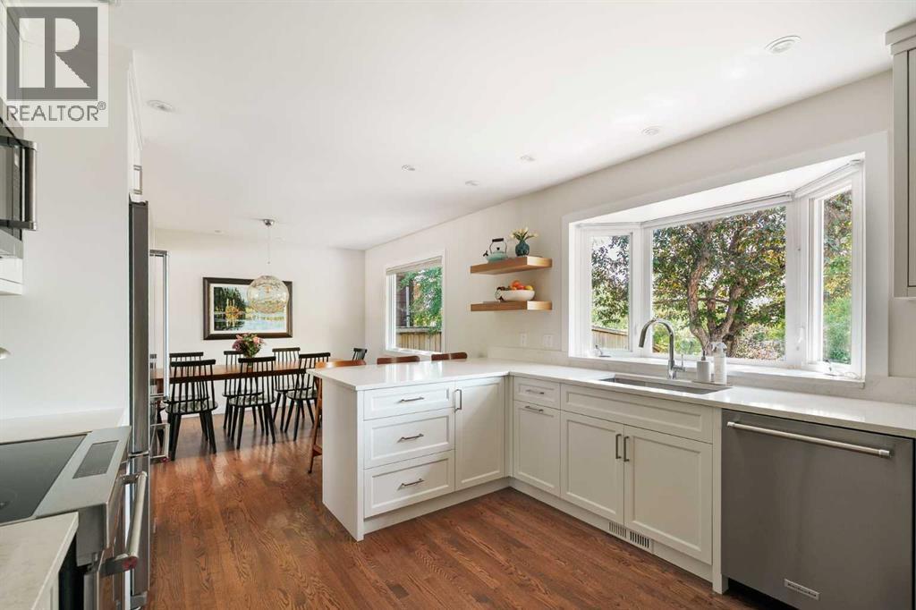 1571 Windsor Street Nw, Calgary