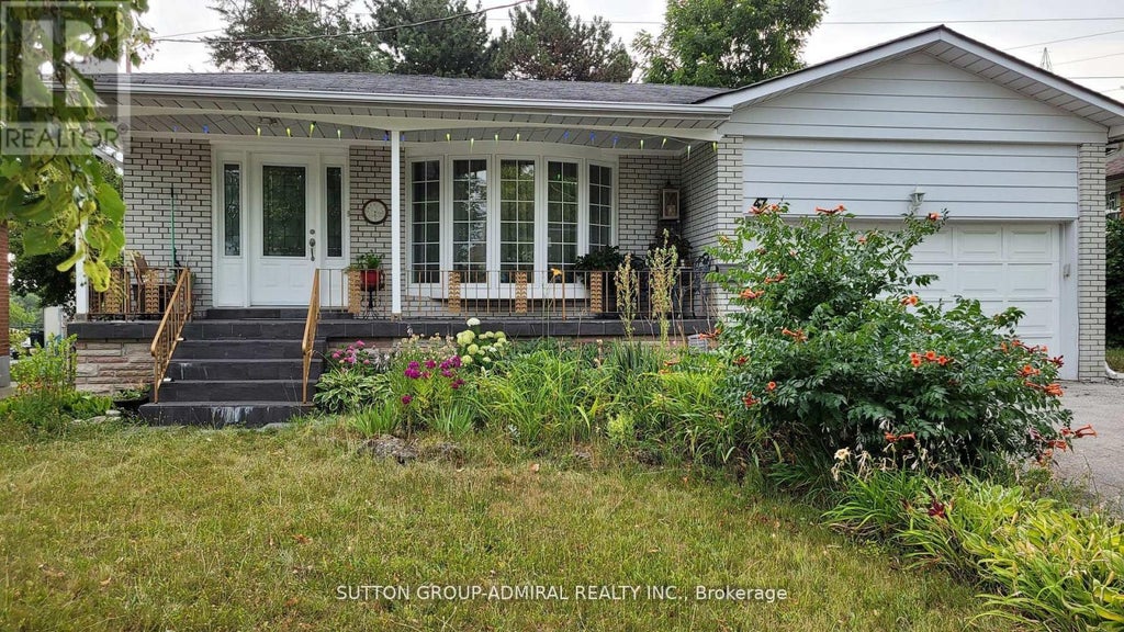 47 Tobermory Drive, Toronto (black Creek)