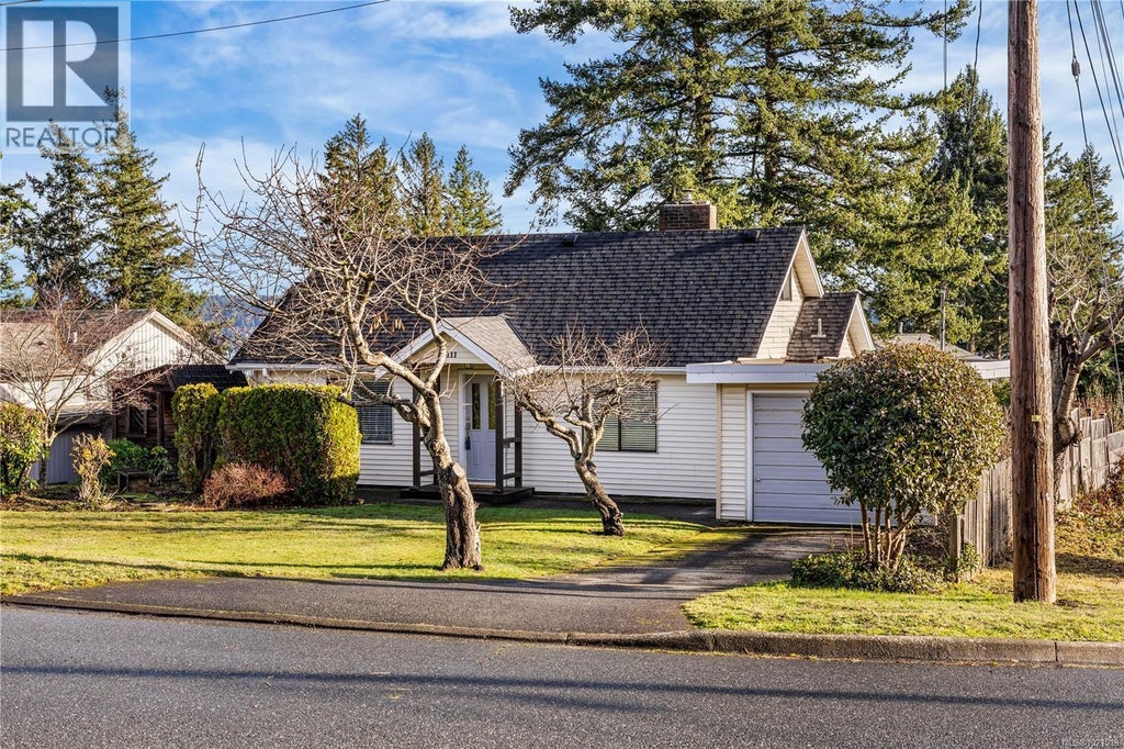 111 Thulin Street, Campbell River