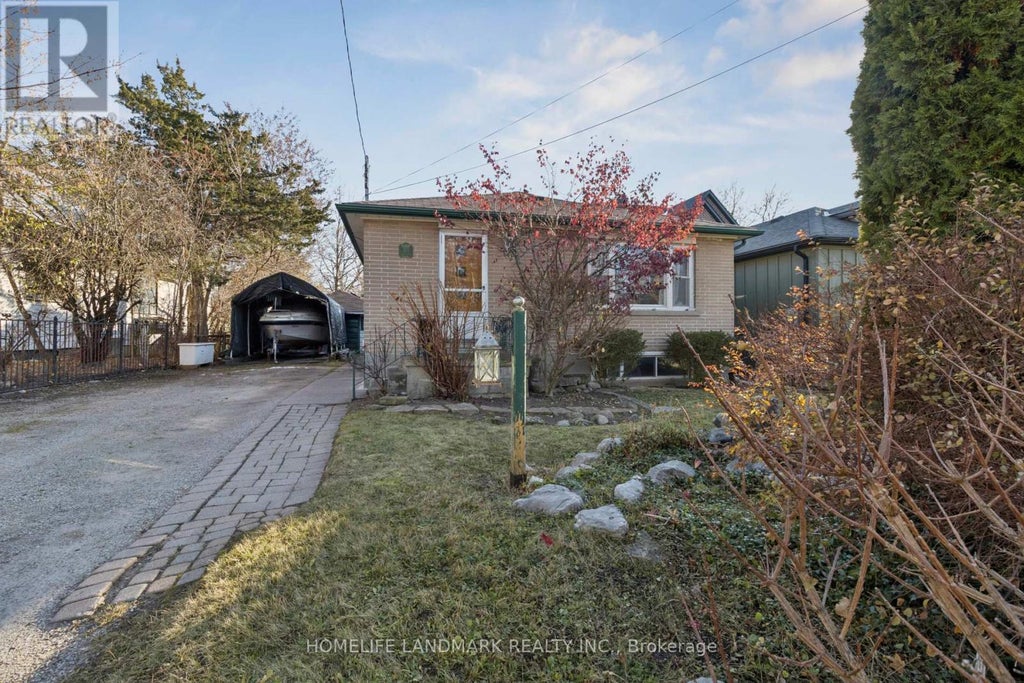 127 Lake Avenue, Richmond Hill (oak Ridges Lake Wilcox)