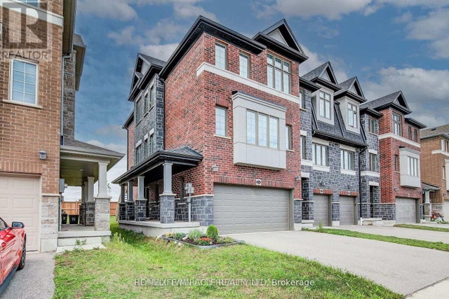 124 Ian Ormston Drive, Kitchener