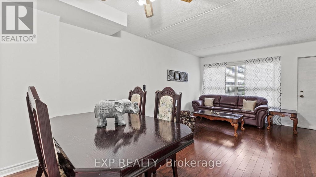 160 - 180 Mississauga Valley Boulevard, Mississauga (mississauga Valleys)