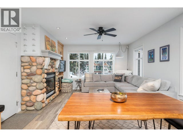 Photo of Listing #10369676