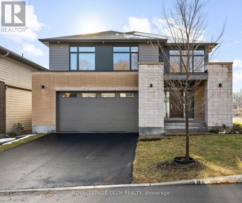 200 Ketchikan Crescent, Ottawa