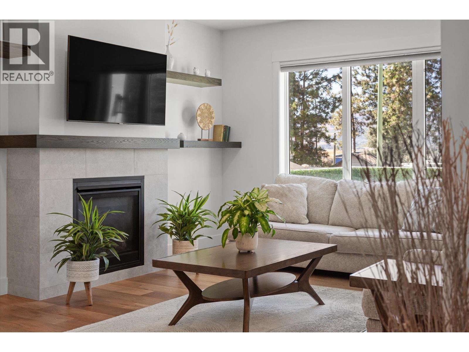 3074 Riesling Way. West Kelowna, British Columbia