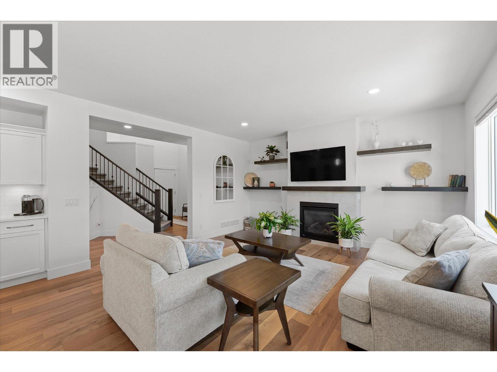 3074 Riesling Way. West Kelowna, British Columbia