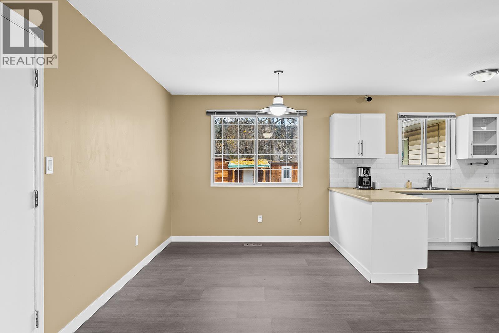 11152 Bottom Wood Lake Road. Lake Country, British Columbia