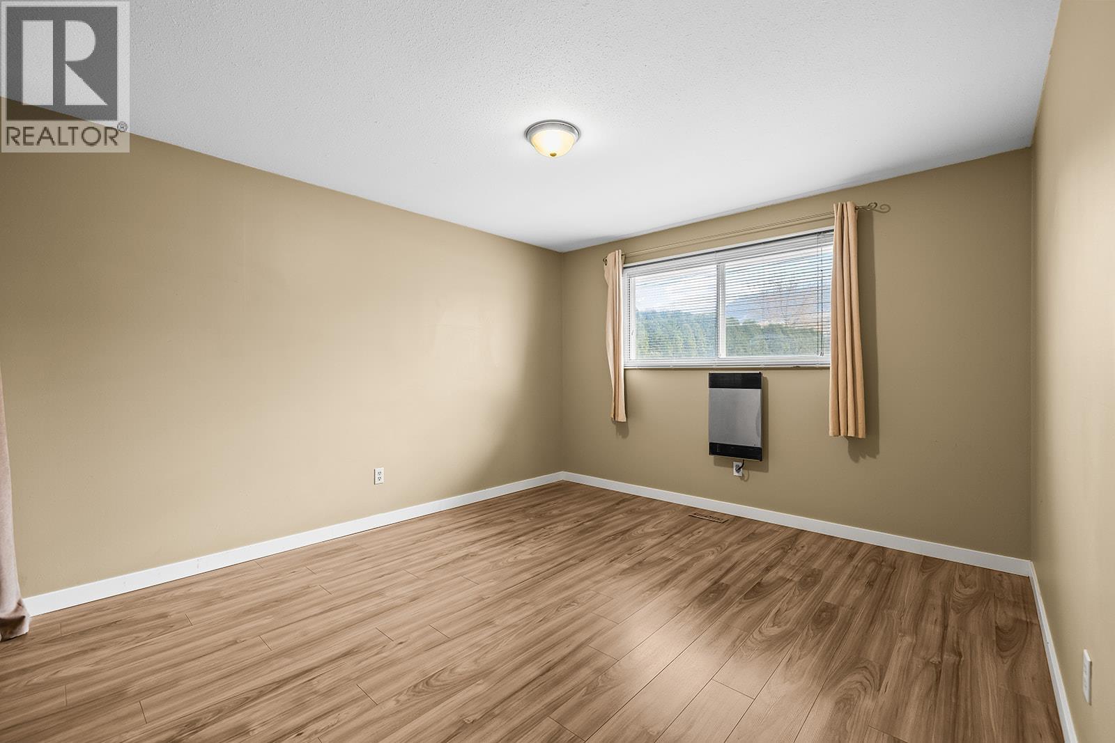 11152 Bottom Wood Lake Road. Lake Country, British Columbia