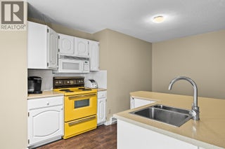 11152 Bottom Wood Lake Road. Lake Country, British Columbia