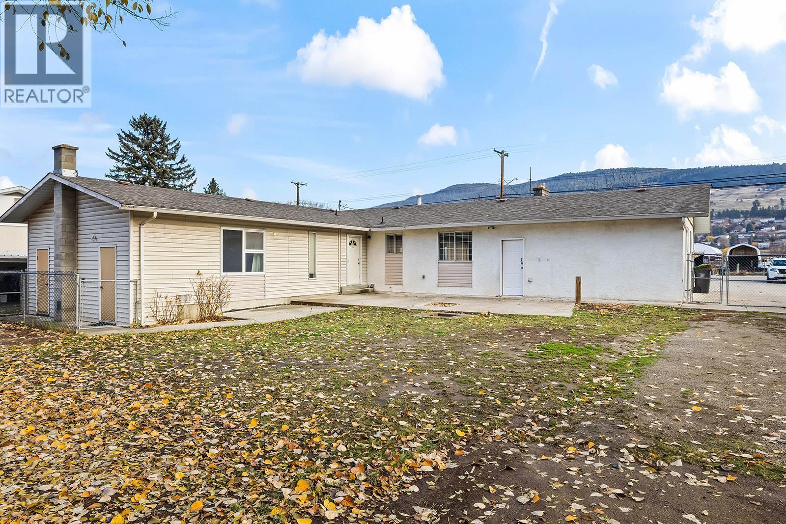 11152 Bottom Wood Lake Road. Lake Country, British Columbia