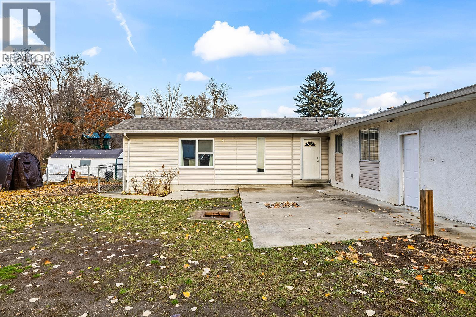 11152 Bottom Wood Lake Road. Lake Country, British Columbia