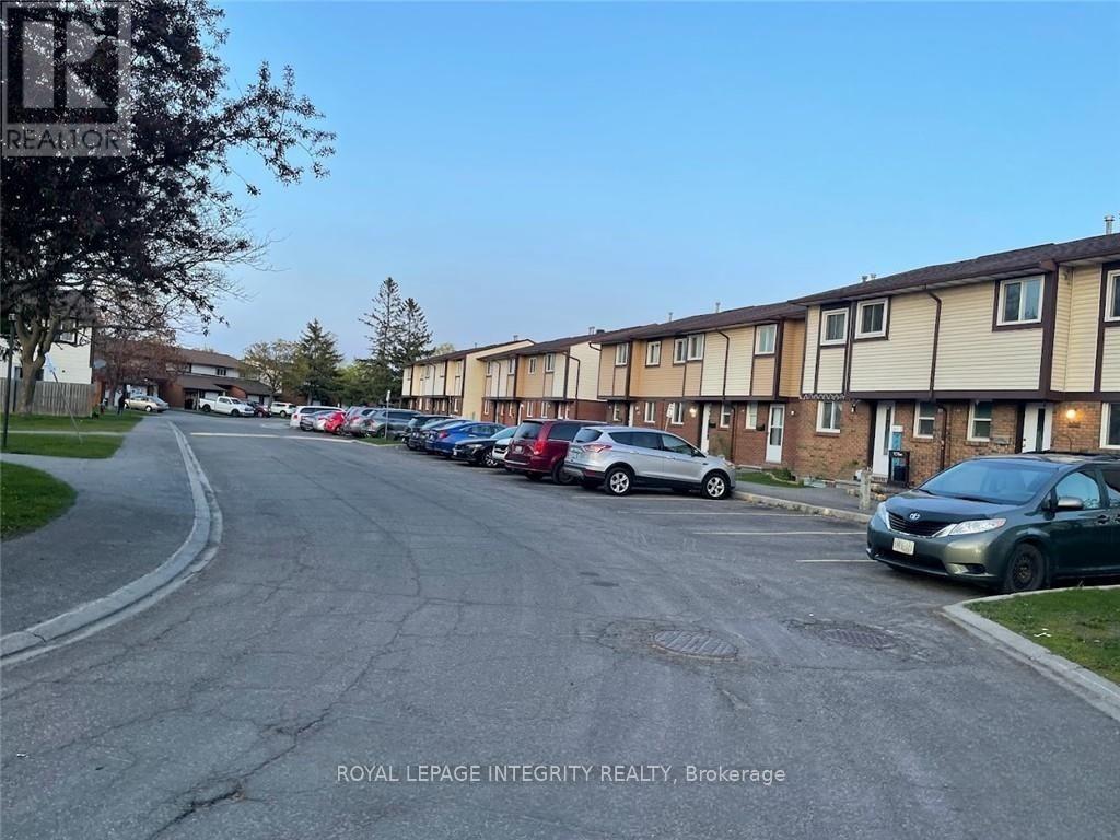 58 - 1767 Dondale Street, Ottawa