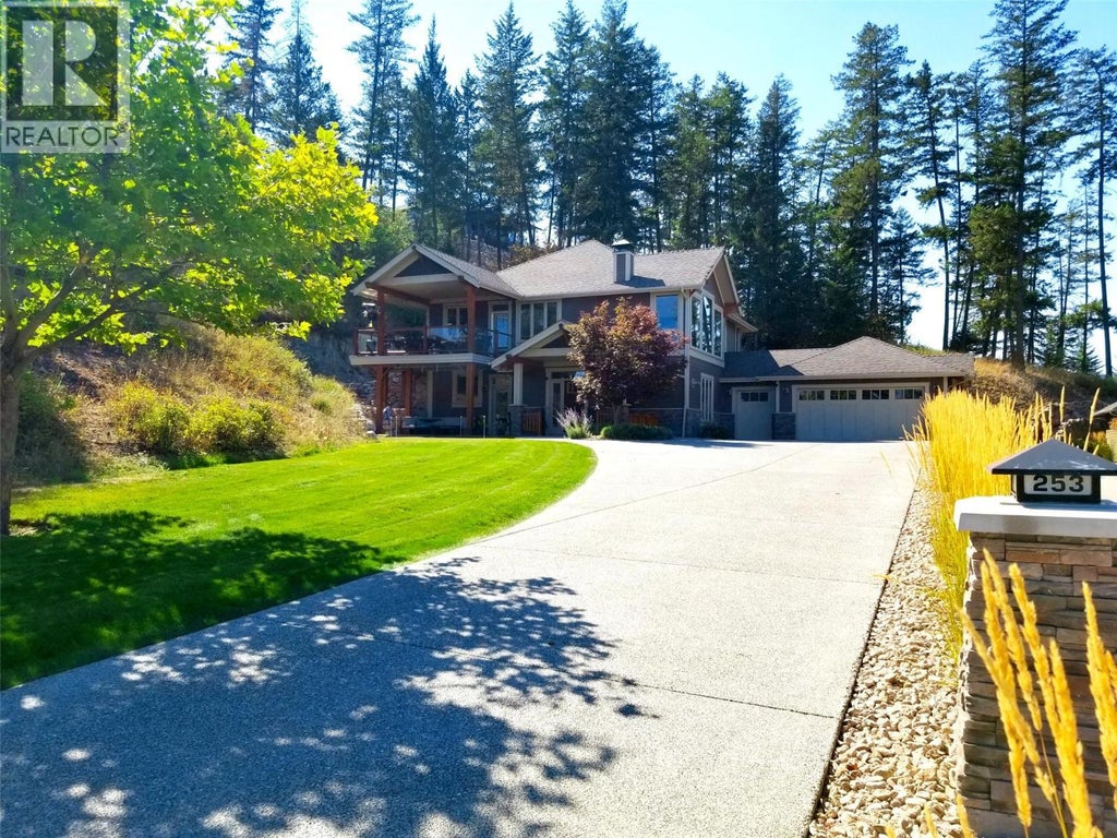 253 Dormie Place, Vernon