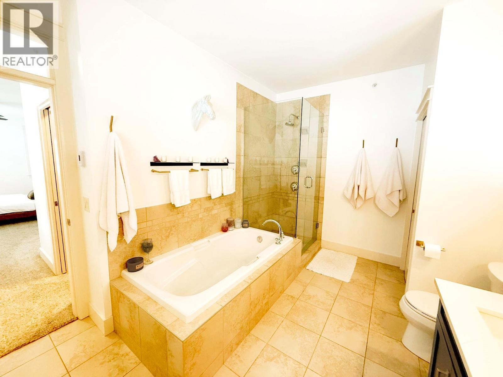 253 Dormie Place. Vernon, British Columbia