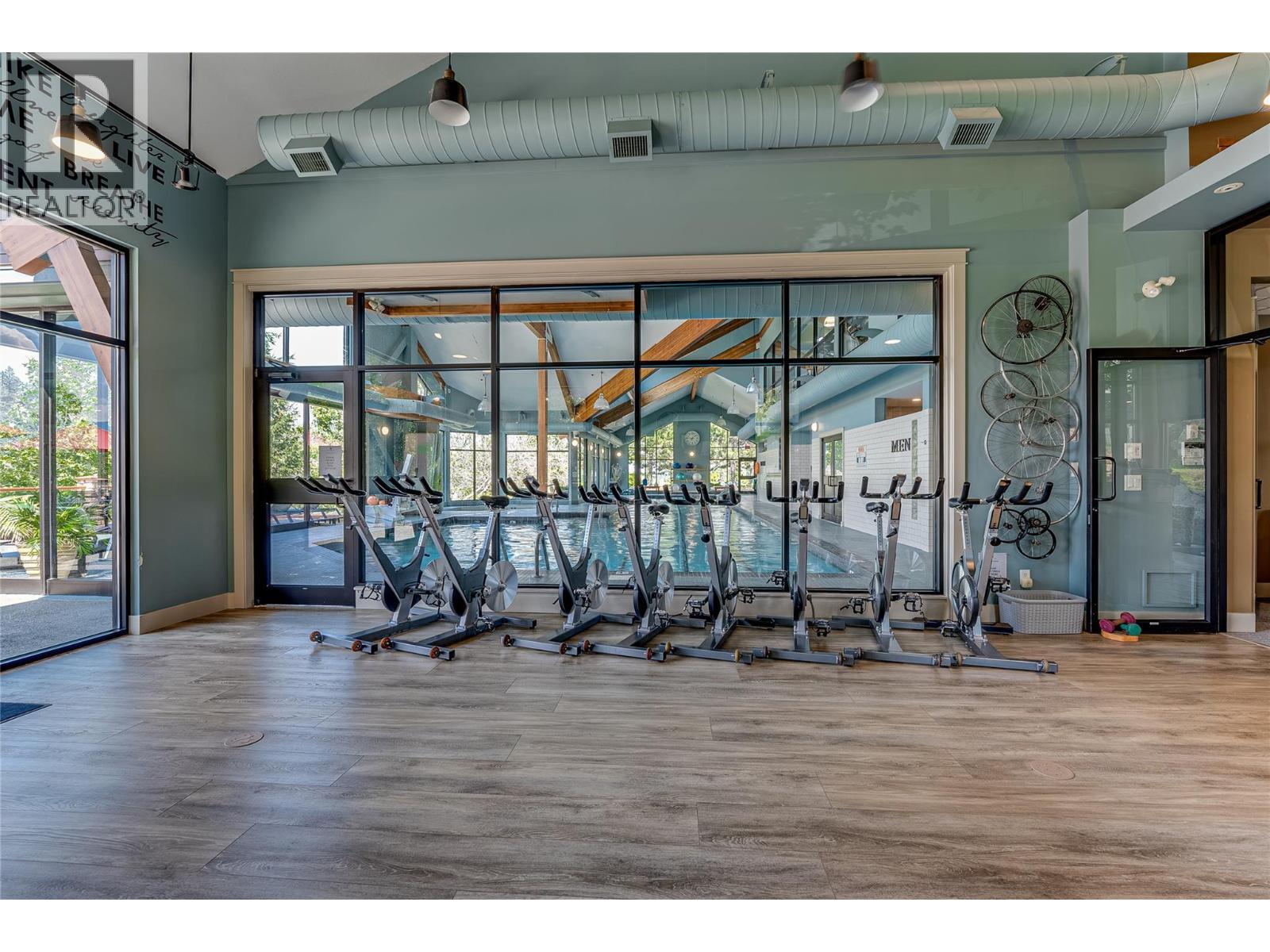 253 Dormie Place. Vernon, British Columbia