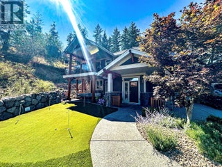 253 Dormie Place. Vernon, British Columbia