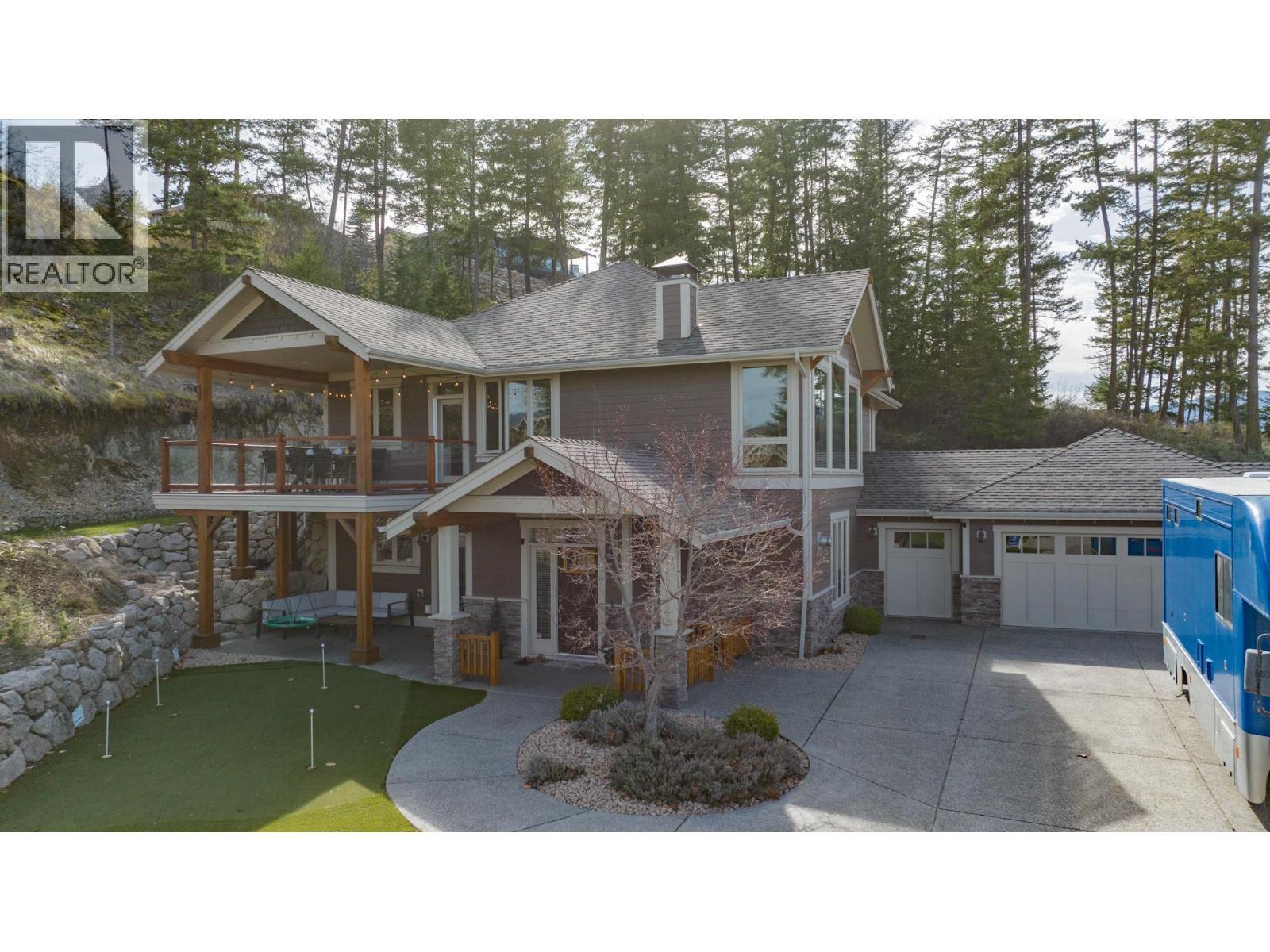 253 Dormie Place. Vernon, British Columbia