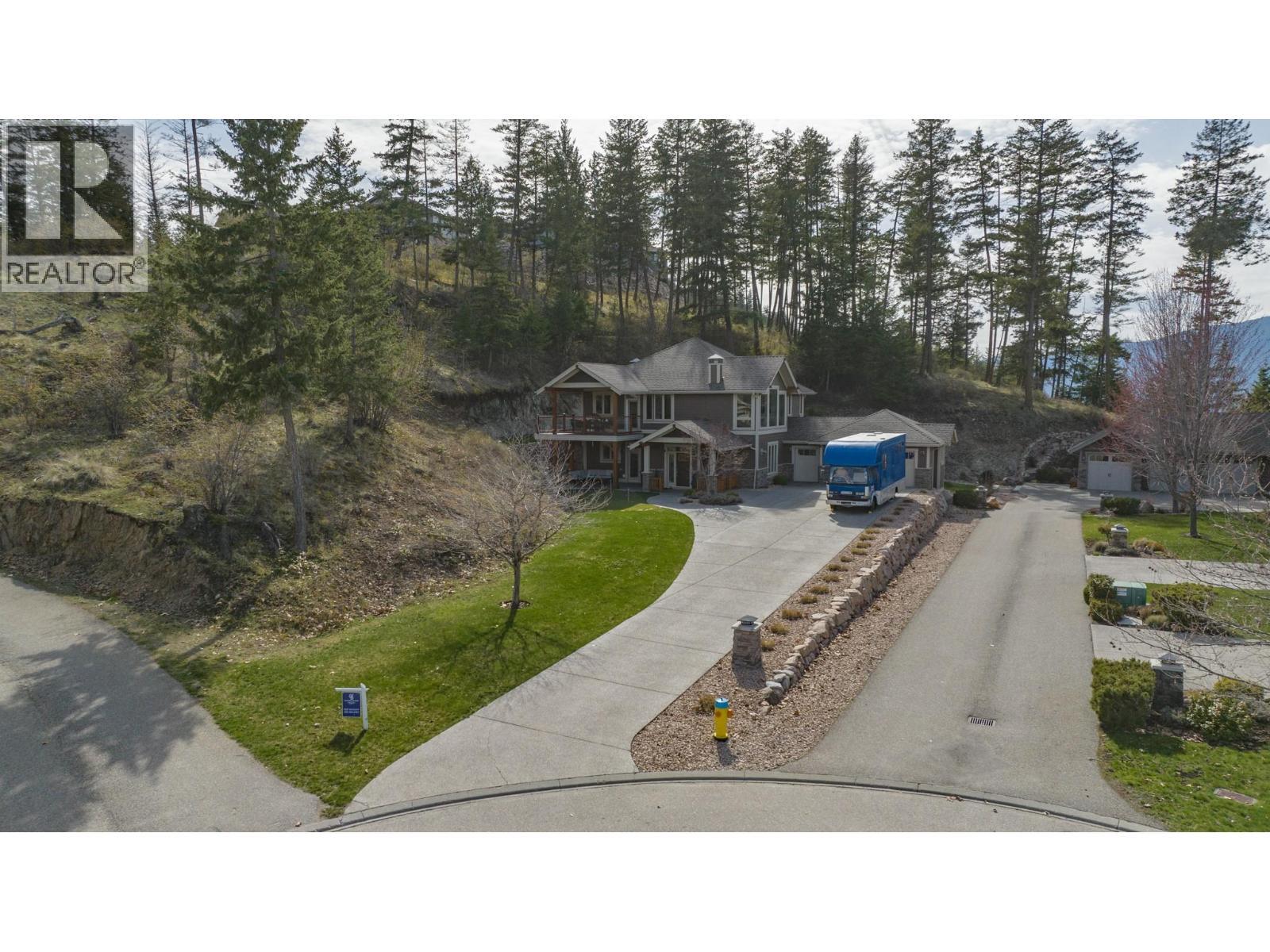 253 Dormie Place. Vernon, British Columbia