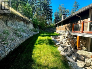 253 Dormie Place. Vernon, British Columbia