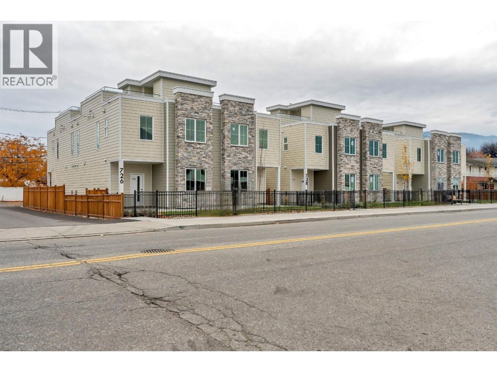726 Westminster Avenue W Unit# 103, Penticton