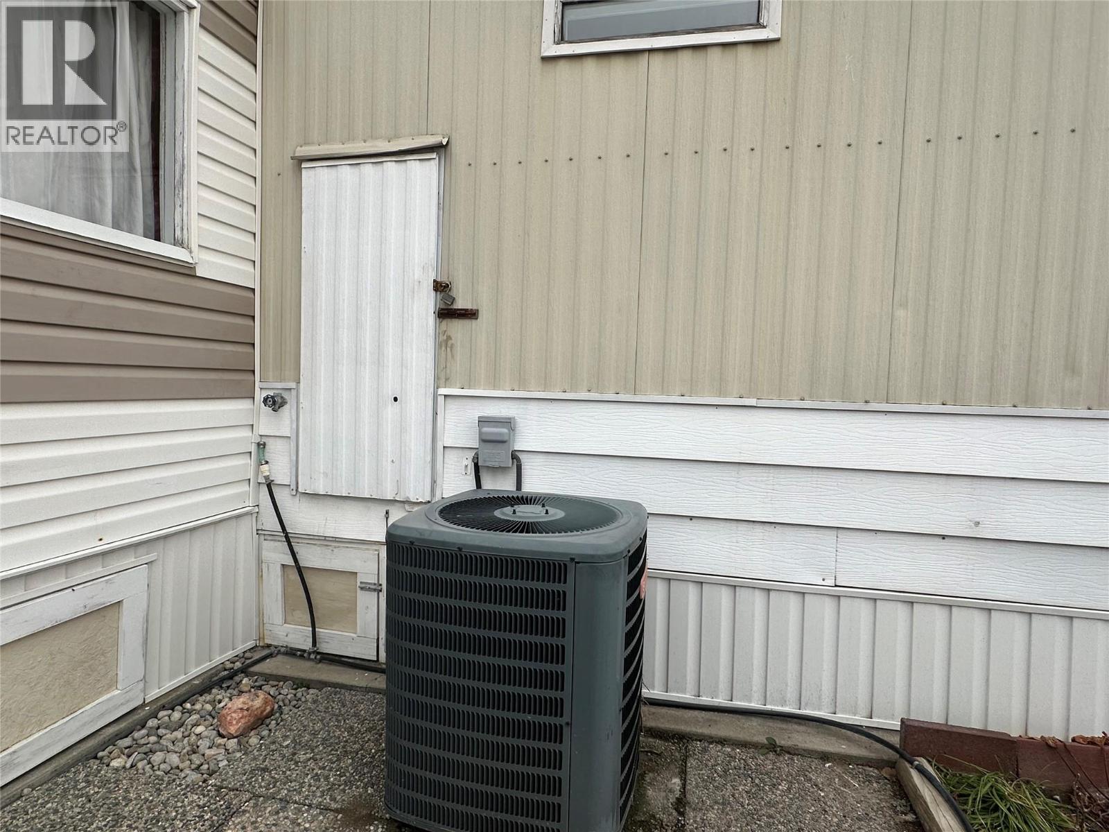 6601 Tucelnuit Drive Unit# 41. Oliver, British Columbia