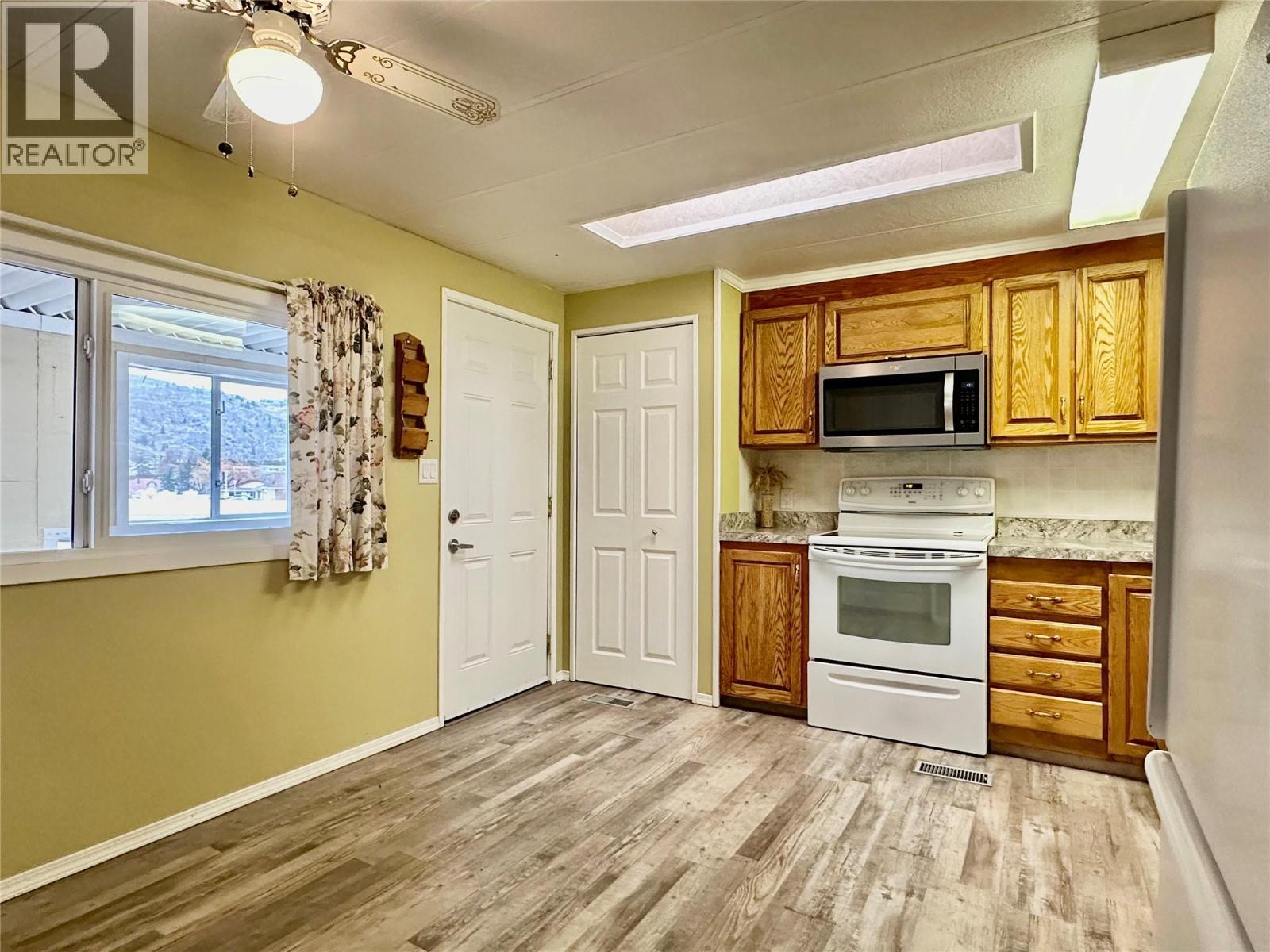 6601 Tucelnuit Drive Unit# 41. Oliver, British Columbia