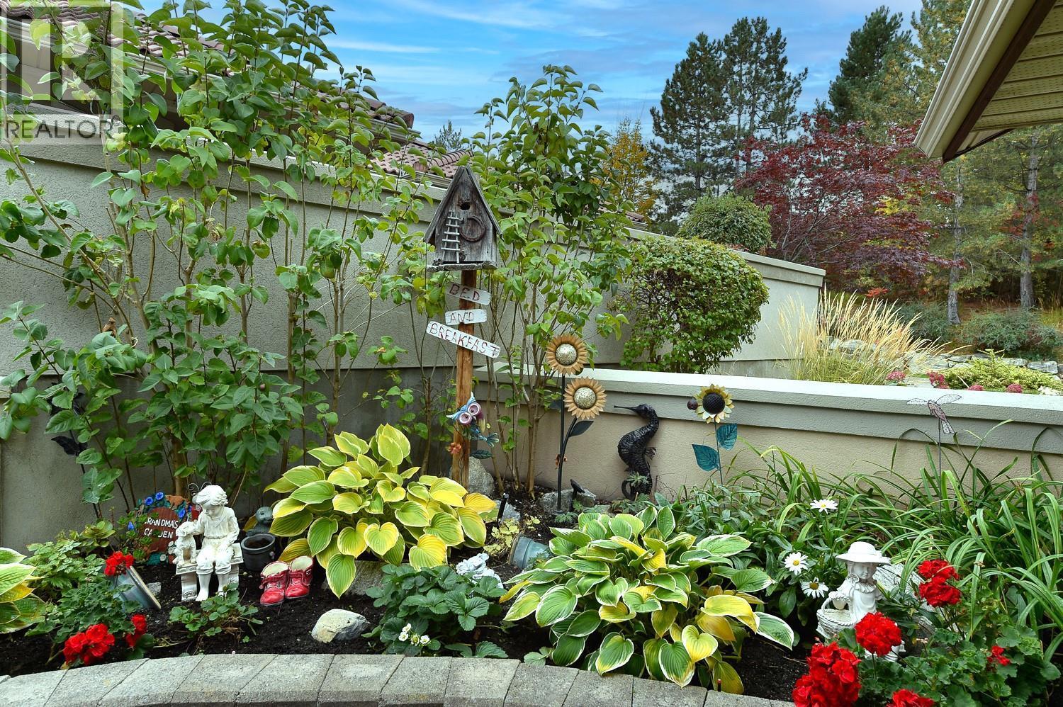 4400 Gallaghers Drive E Unit# 14. Kelowna, British Columbia