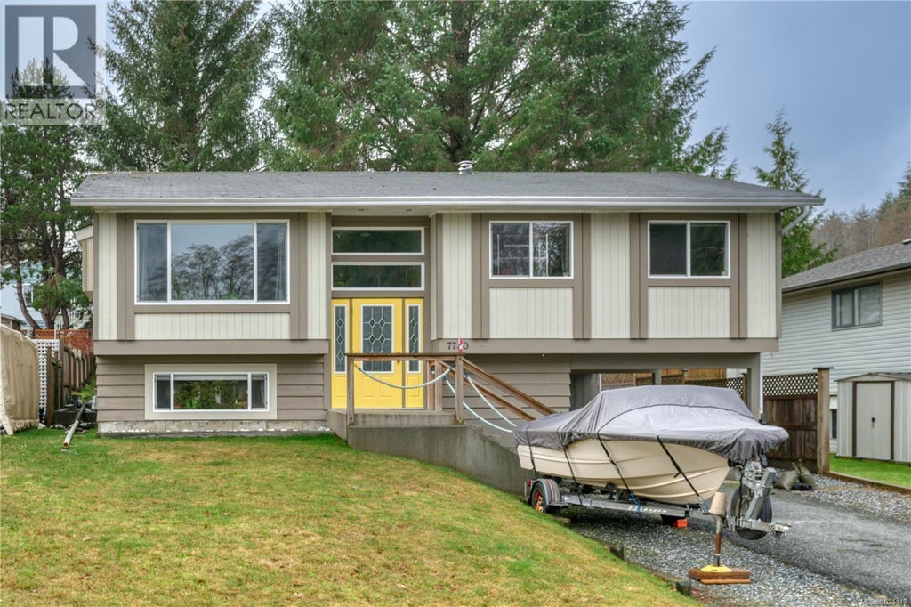 7730 Daphne Street, Port Hardy