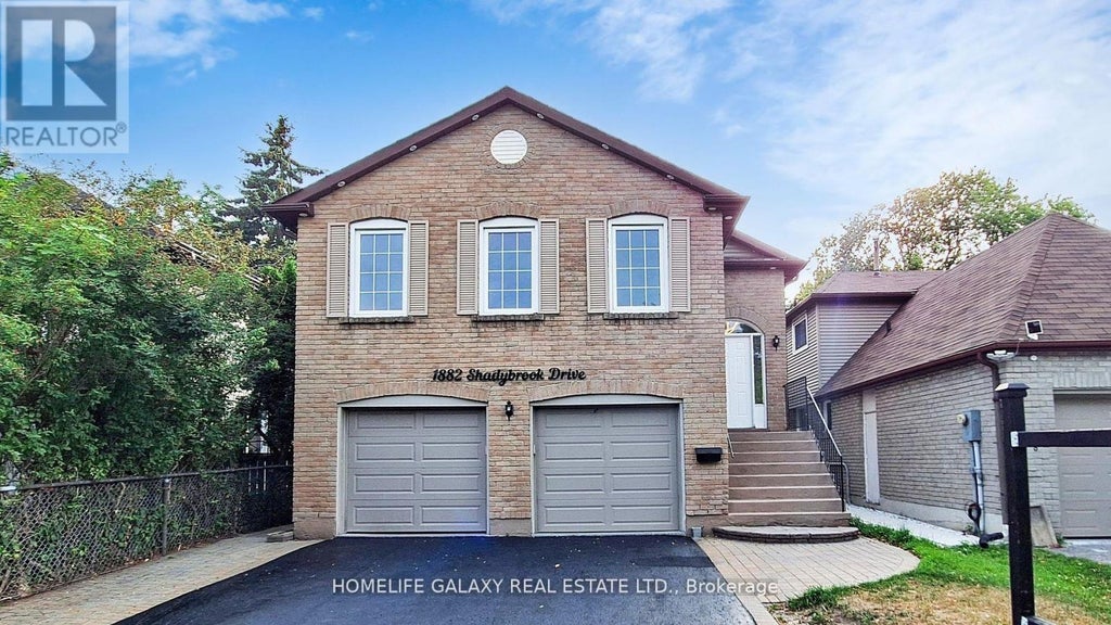 1882 Shadybrook Drive, Pickering (amberlea)